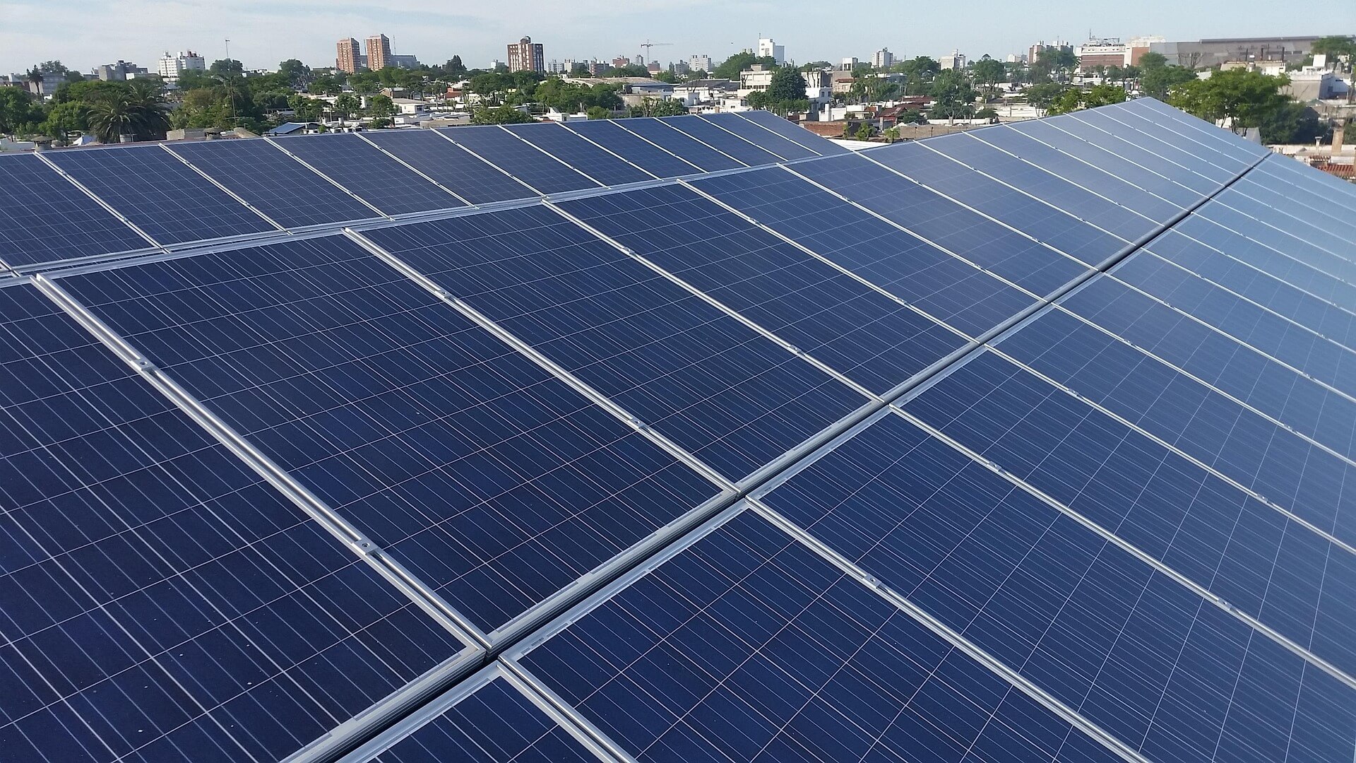 Do 2030. svijet bi mogao udvostručiti kapacitete OIE – predvodi solarna energija